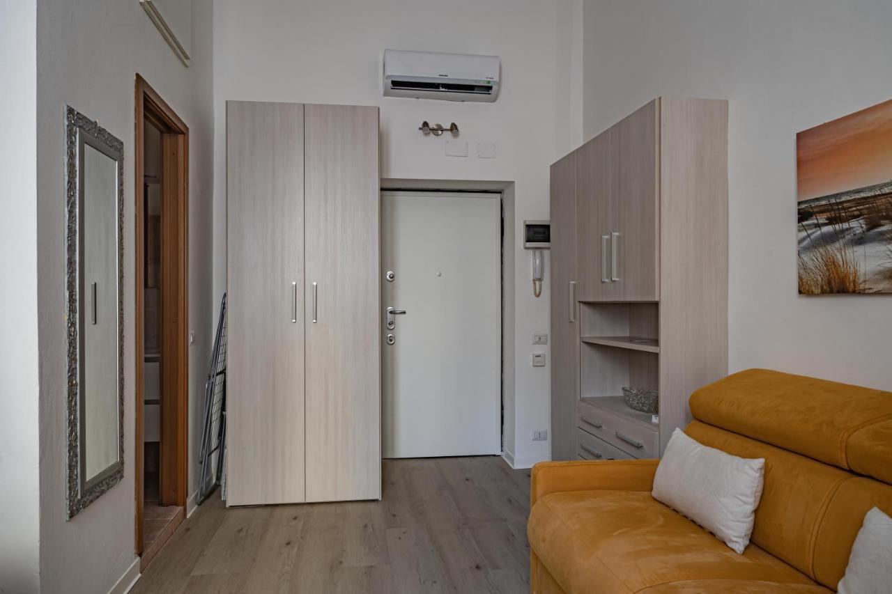 Milano, La Casetta Di Beatrice - By Host4U Ngoại thất bức ảnh